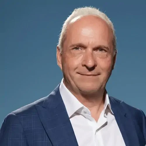 dr-medveczki-zoltán-500